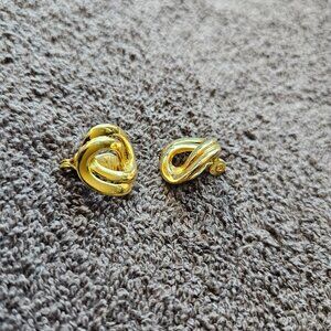 Designer golden twist clip on earrings
